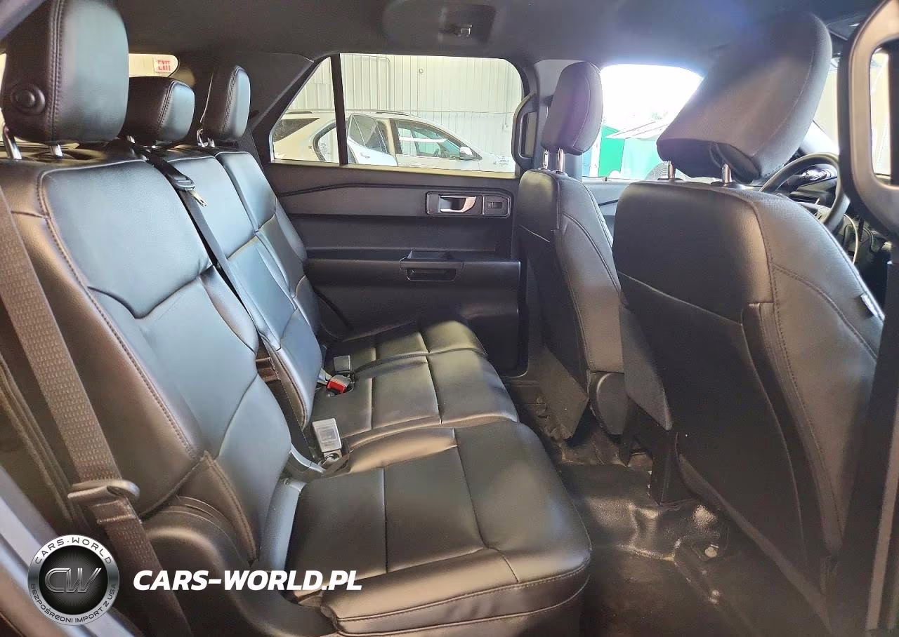 2022 Ford Explorer Police Interceptor VIN:1FM5K8AB5NGA27266 - 10