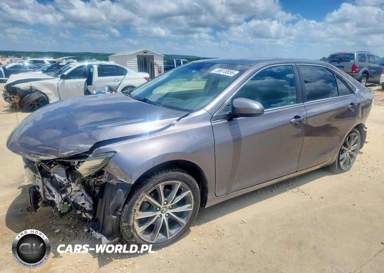 2017 Toyota Camry Xse V6 – zdjęcie 1 z 12