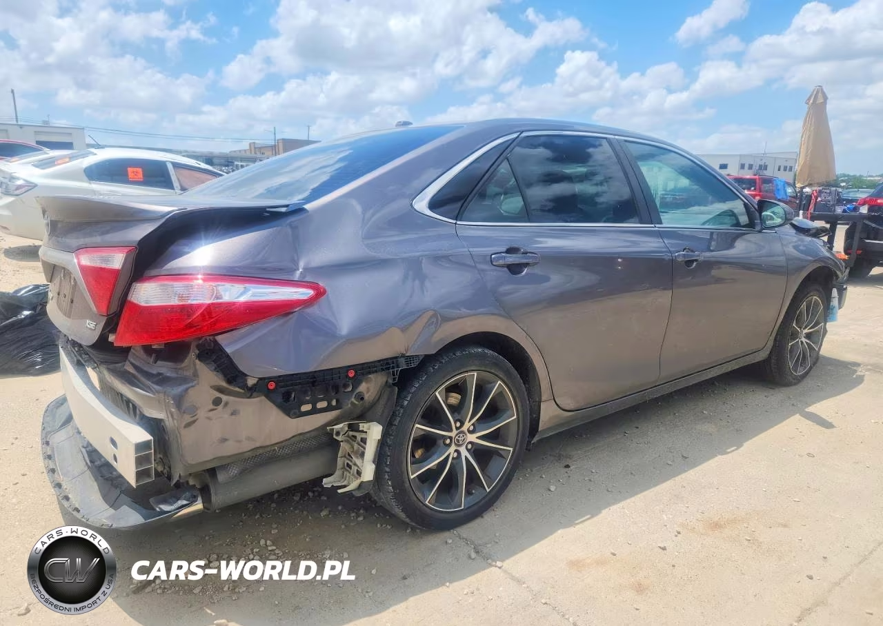 2017 Toyota Camry Xse V6 VIN:4T1BK1FK3HU031969 - 3