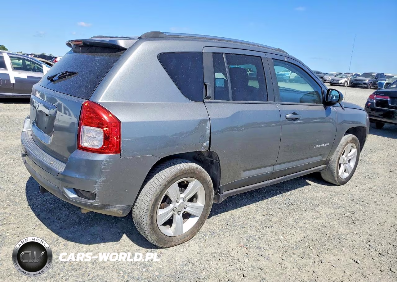 2012 Jeep Compass Sport VIN:1C4NJCBA2CD686548 - 3