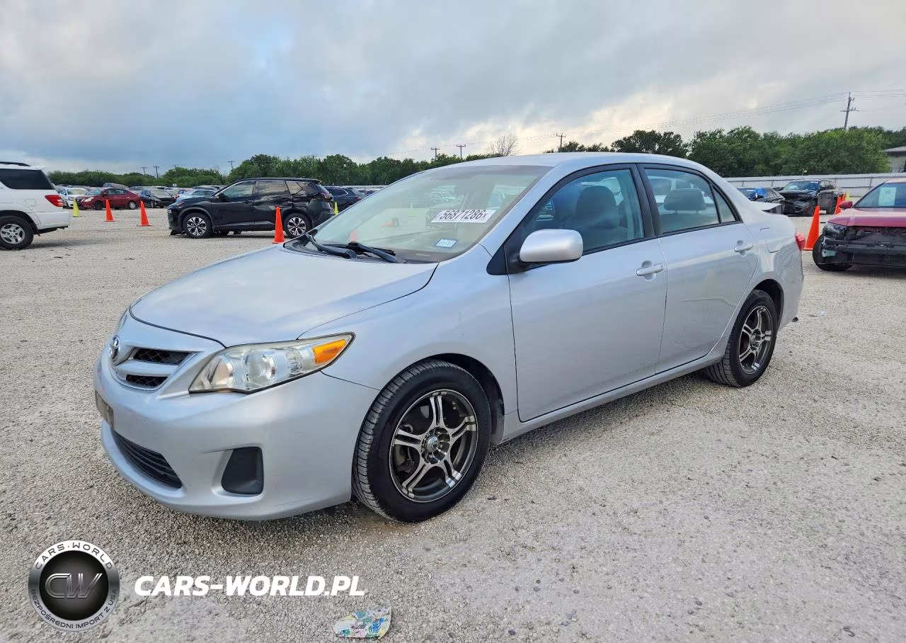 2012 Toyota Corolla Le – zdjęcie 1 z 12