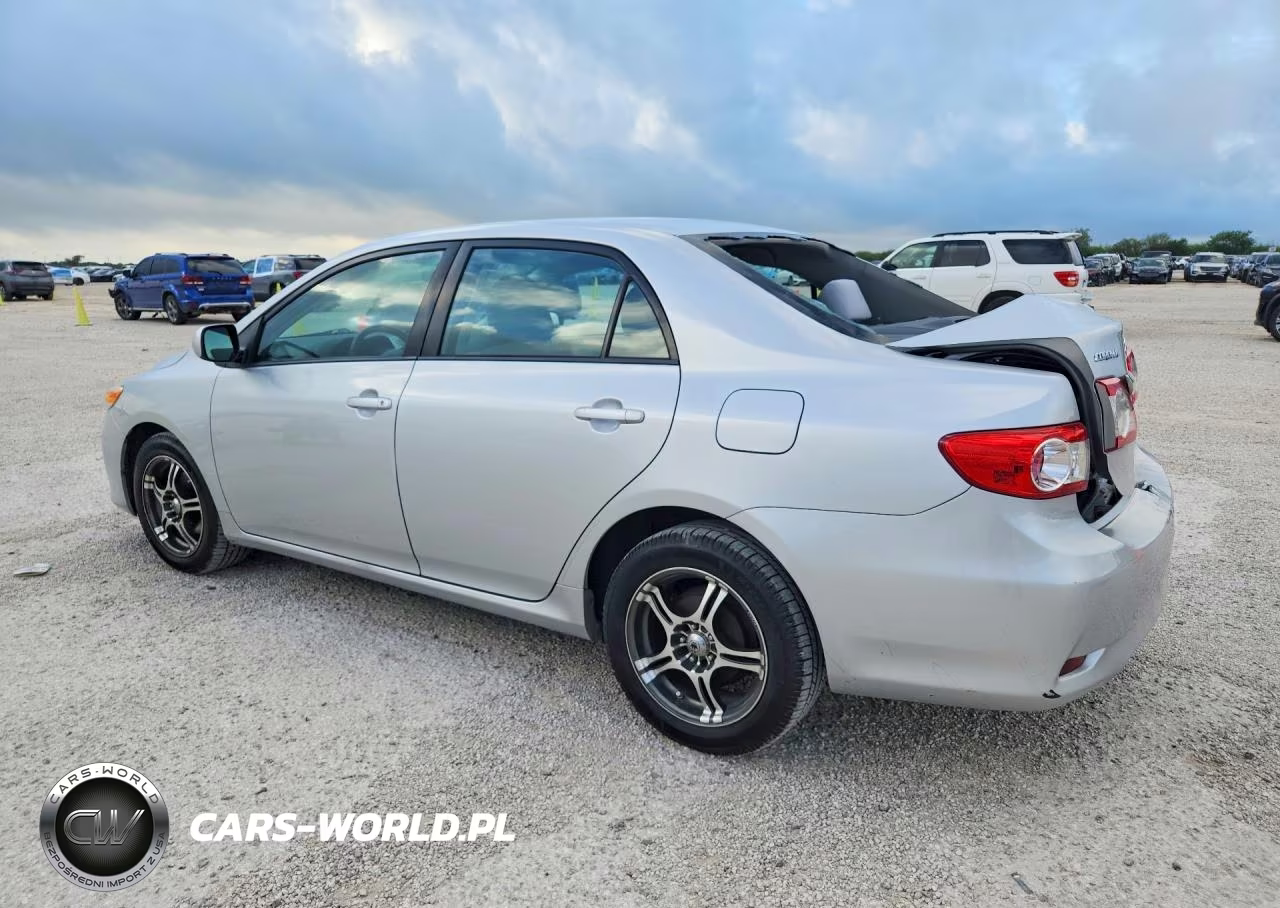 2012 Toyota Corolla Le VIN:5YFBU4EEXCP051363 - 2