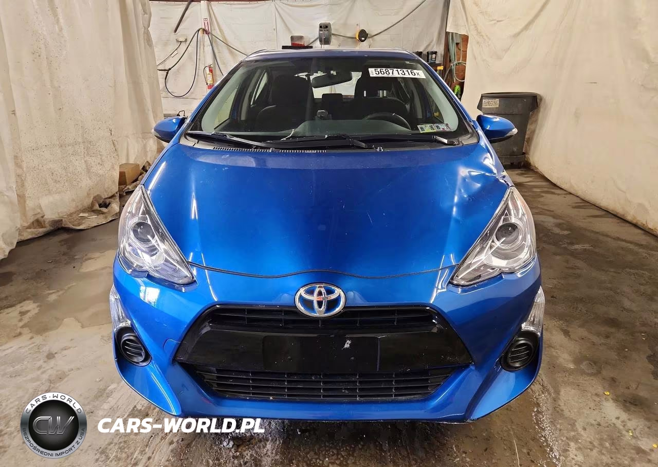 2015 Toyota Prius C Three VIN:JTDKDTB36F1108051 - 5