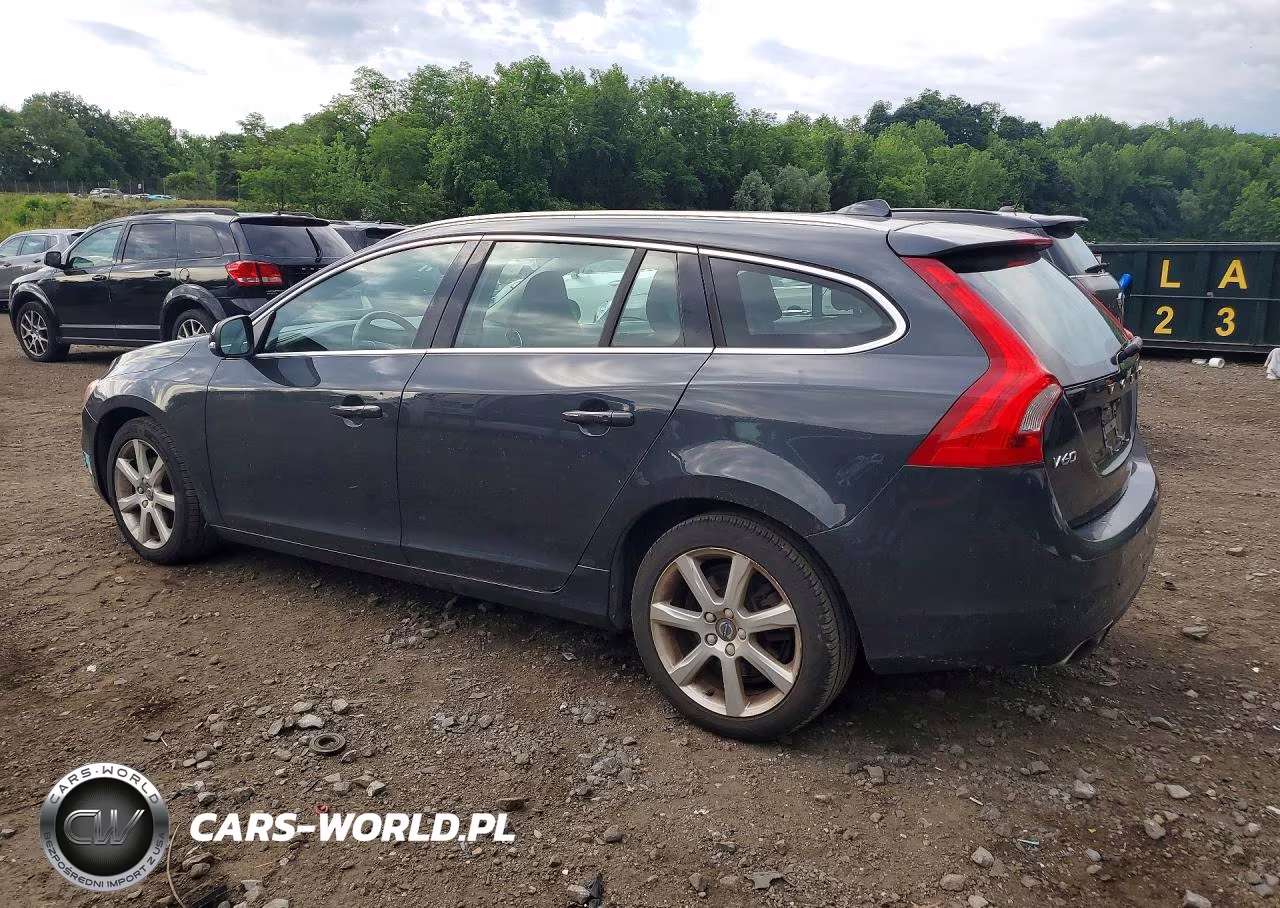 2016 Volvo V60 T5 Premier VIN:YV140MEK4G1307267 - 2
