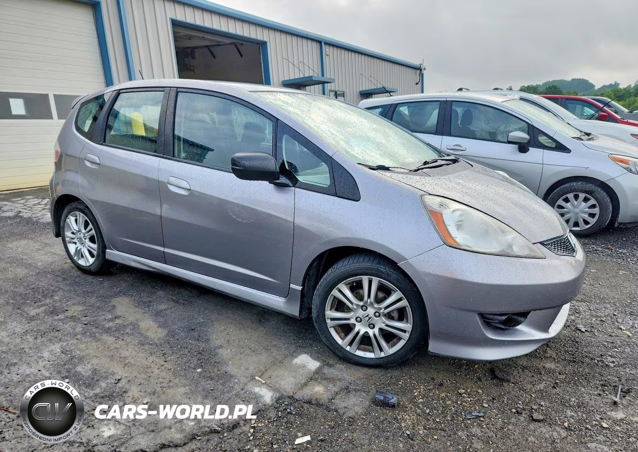2009 Honda Fit Sport VIN:JHMGE88409S012171 - 4