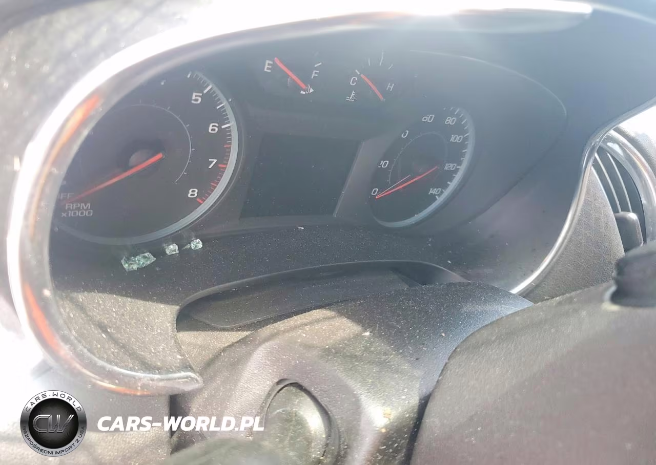 2019 Chevrolet Malibu VIN:1G1ZD5ST3KF180681 - 9