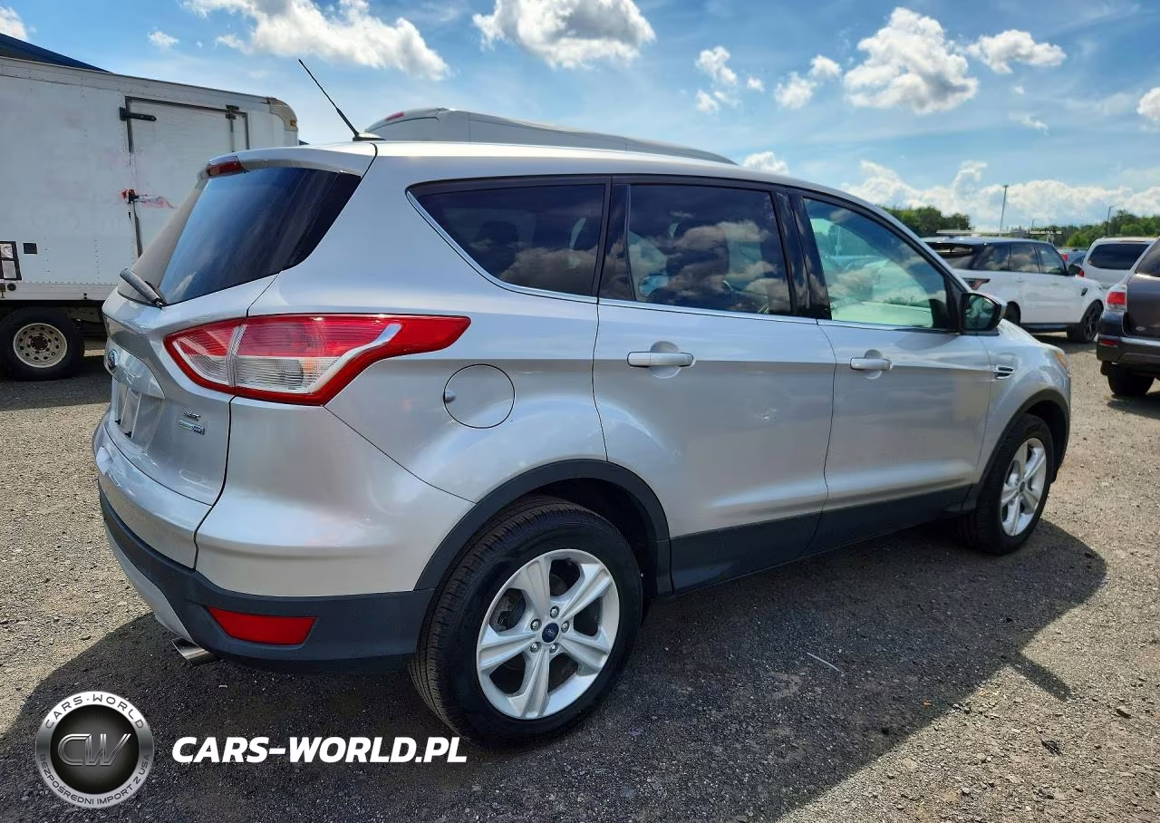2015 Ford Escape Se VIN:1FMCU9G99FUA45073 - 3