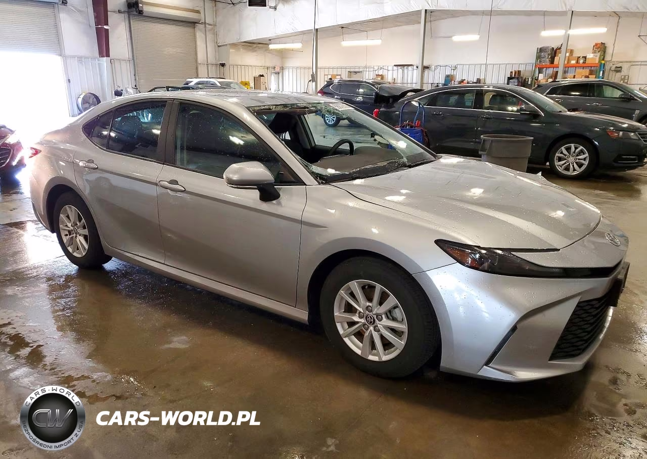 2025 Toyota Camry Le VIN:4T1DAACK5SU055245 - 4