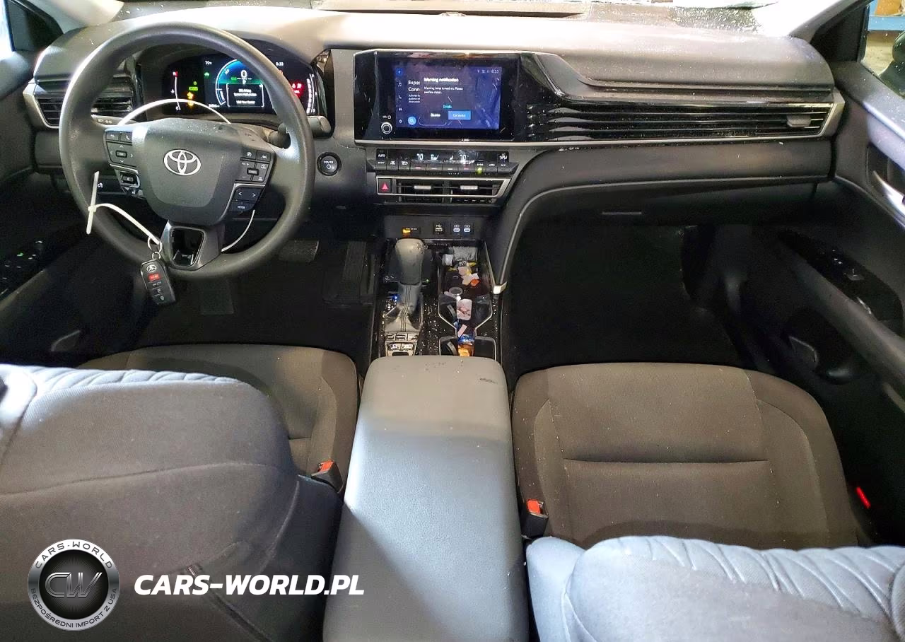 2025 Toyota Camry Le VIN:4T1DAACK5SU055245 - 8