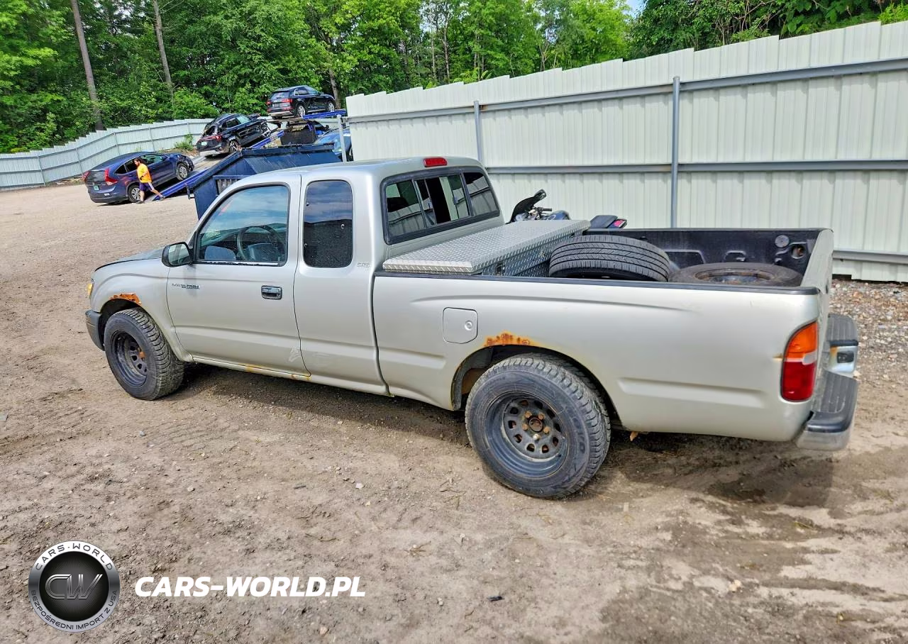 2000 Toyota Tacoma Xtracab VIN:5TEVL52N8YZ704218 - 3