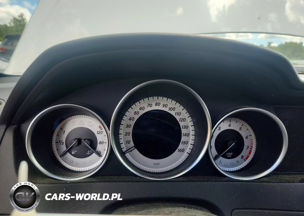 2014 Mercedes-Benz C 250 VIN:WDDGF4HBXEA960816 - 9