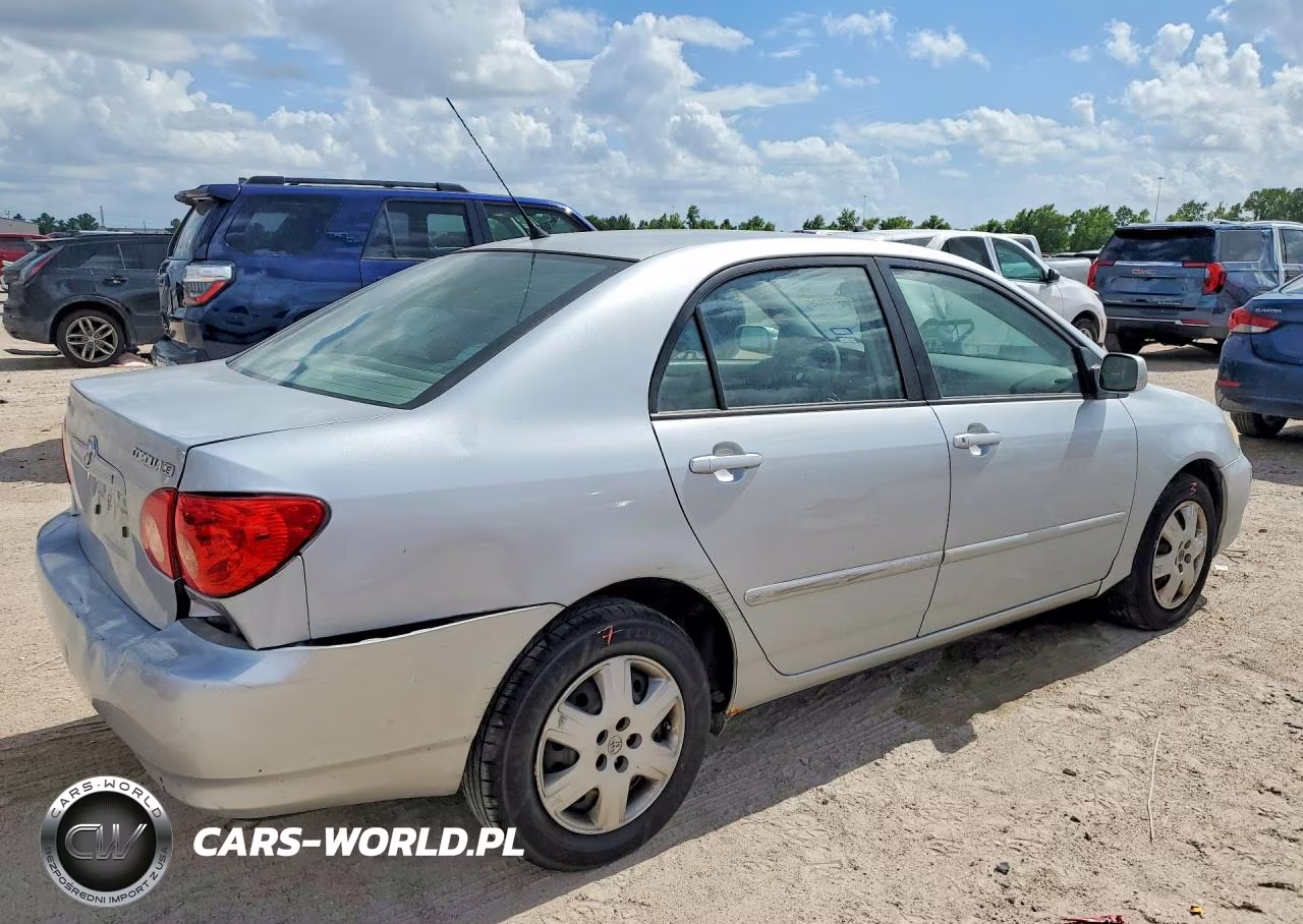 2008 Toyota Corolla Le VIN:1NXBR32E18Z953373 - 3