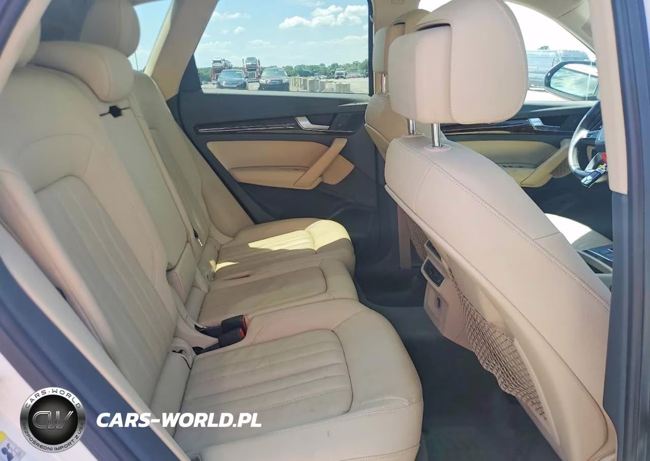 2018 Audi Q5 Premium Plus VIN:WA1BNAFYXJ2005719 - 10
