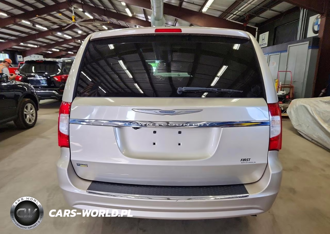 2014 Chrysler Town & Country Touring VIN:2C4RC1BG3ER404356 - 6