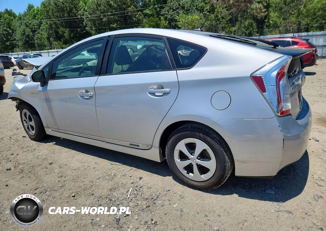 2015 Toyota Prius Three VIN:JTDKN3DU3F0431840 - 2