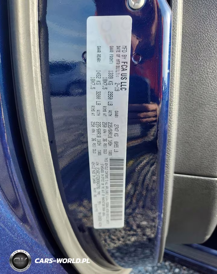 2019 Chrysler Pacifica Touring Plus VIN:2C4RC1FG3KR643783 - 13