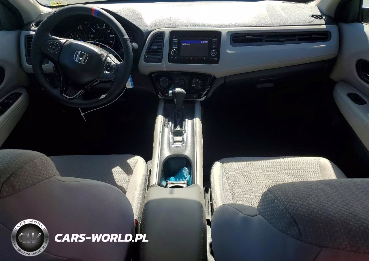2018 Honda Hr-V Lx VIN:3CZRU6H38JG712650 - 8