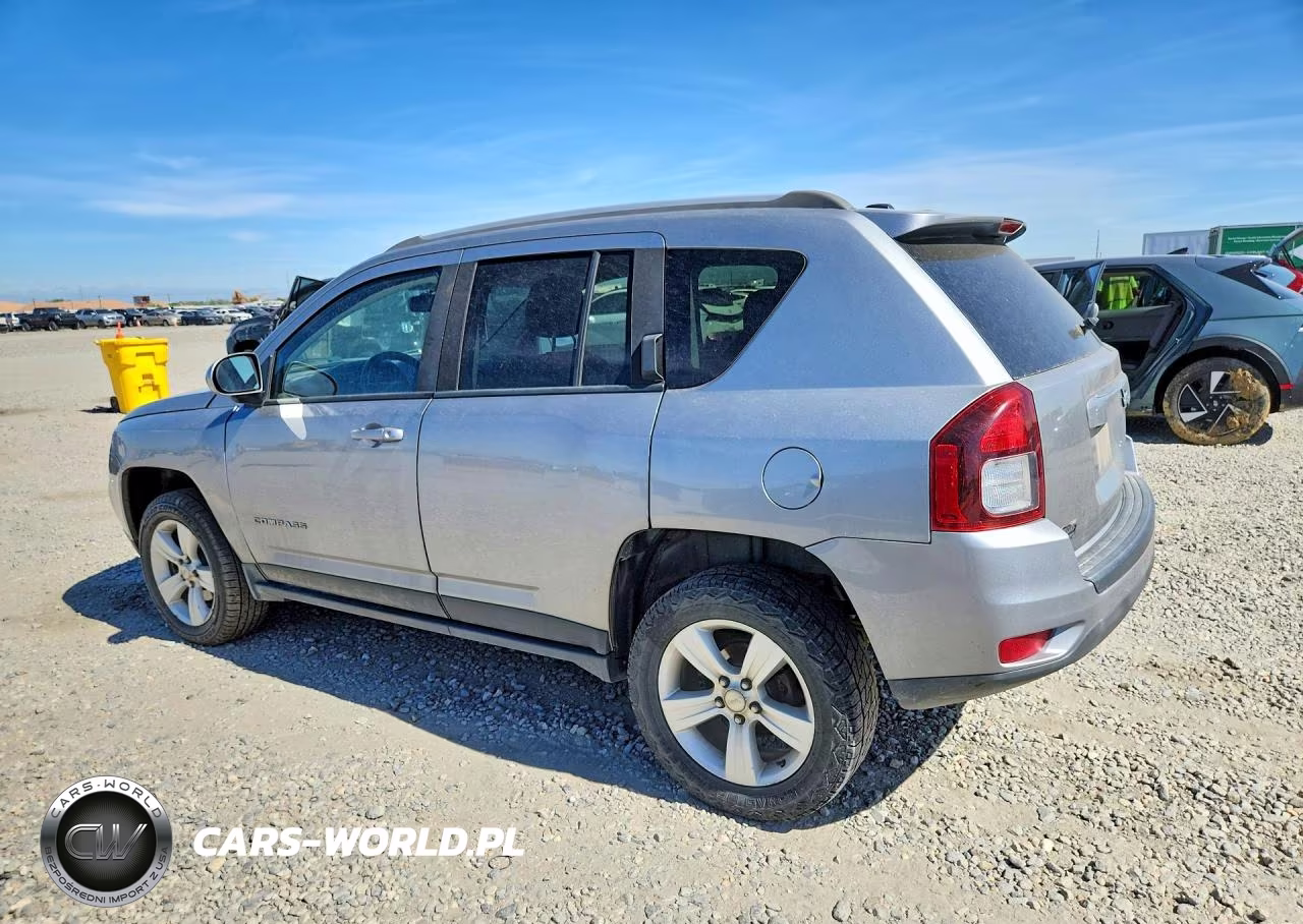 2016 Jeep Compass Latitude VIN:1C4NJDEB7GD733119 - 2