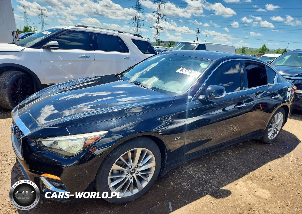 2018 Infiniti Q50 3.0T Luxe – zdjęcie 1 z 12