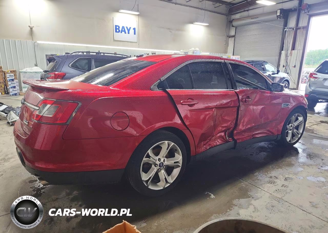 2010 Ford Taurus Sho VIN:1FAHP2KT8AG123643 - 3