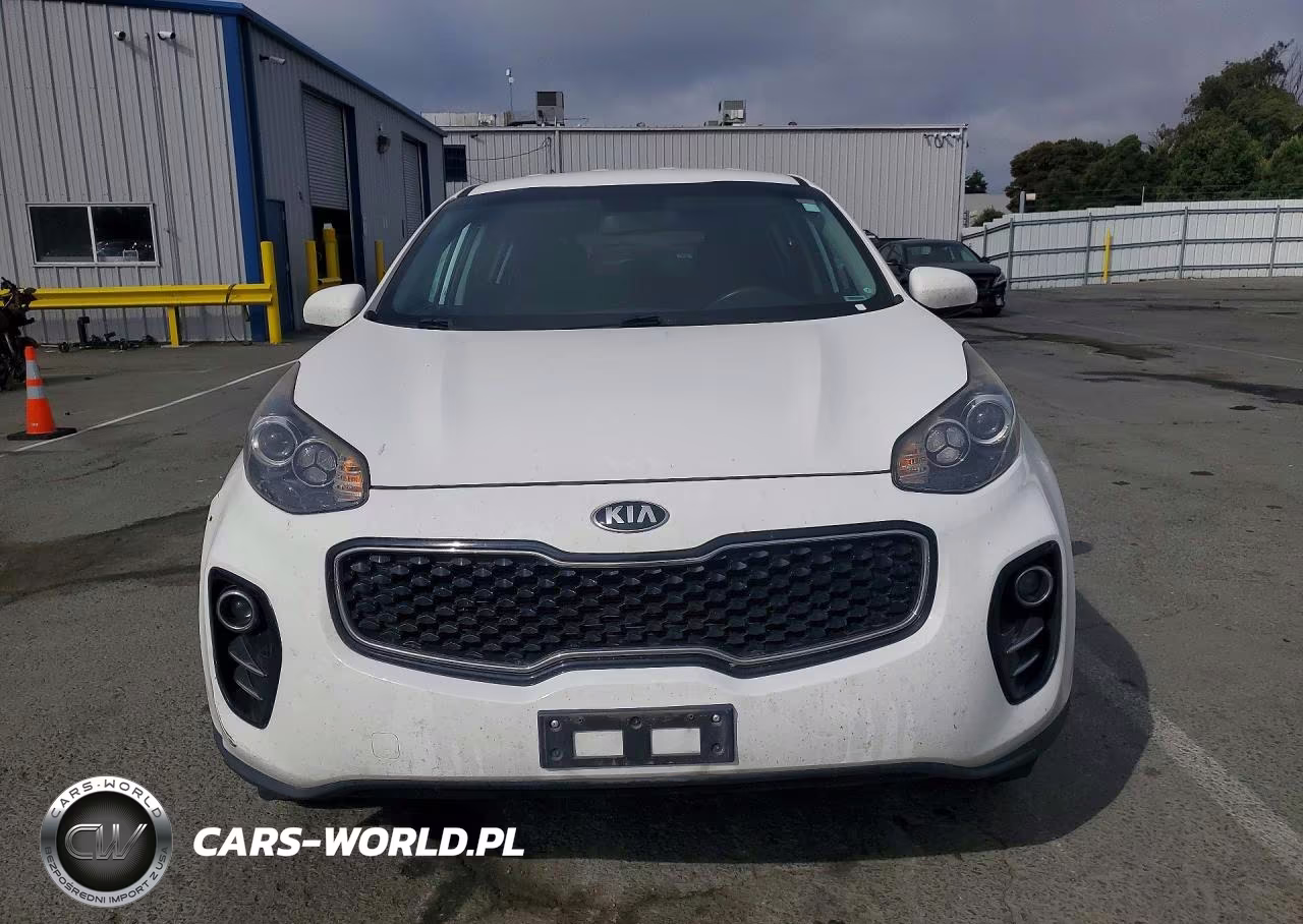 2018 Kia Sportage Lx VIN:KNDPMCAC8J7444474 - 5