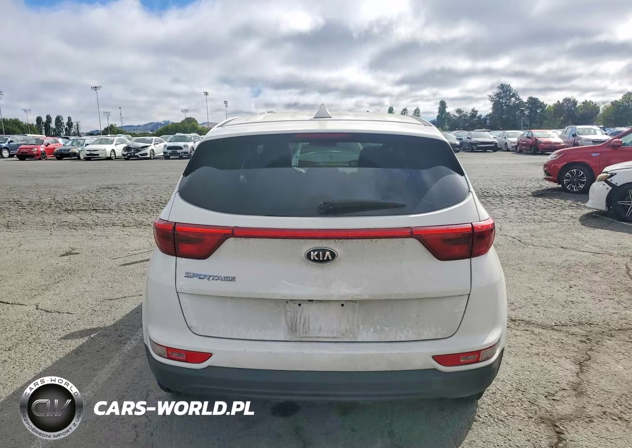 2018 Kia Sportage Lx VIN:KNDPMCAC8J7444474 - 6