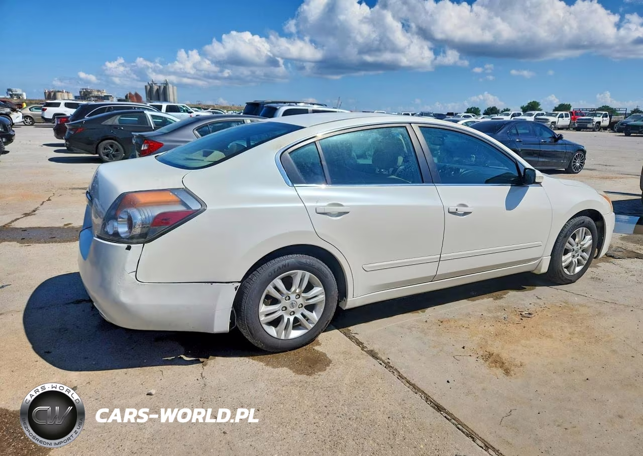 2011 Nissan Altima 2.5 VIN:1N4AL2AP7BN412611 - 3