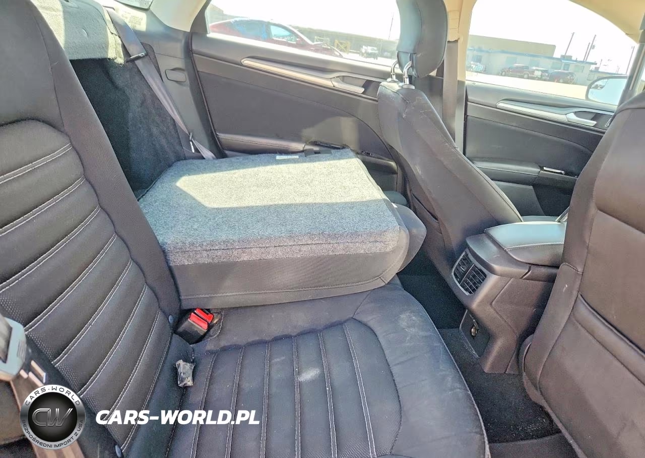 2014 Ford Fusion Se VIN:1FA6P0H71E5368744 - 10