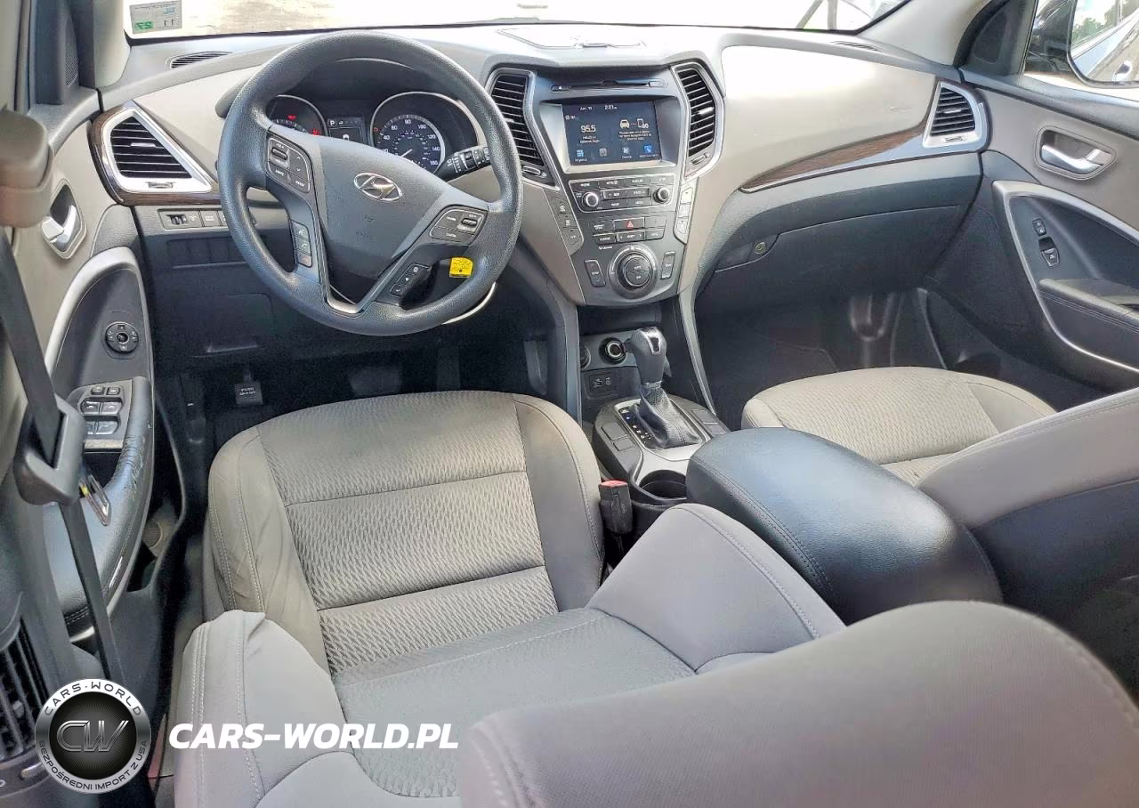 2017 Hyundai Santa Fe Se VIN:KM8SMDHF7HU183944 - 8