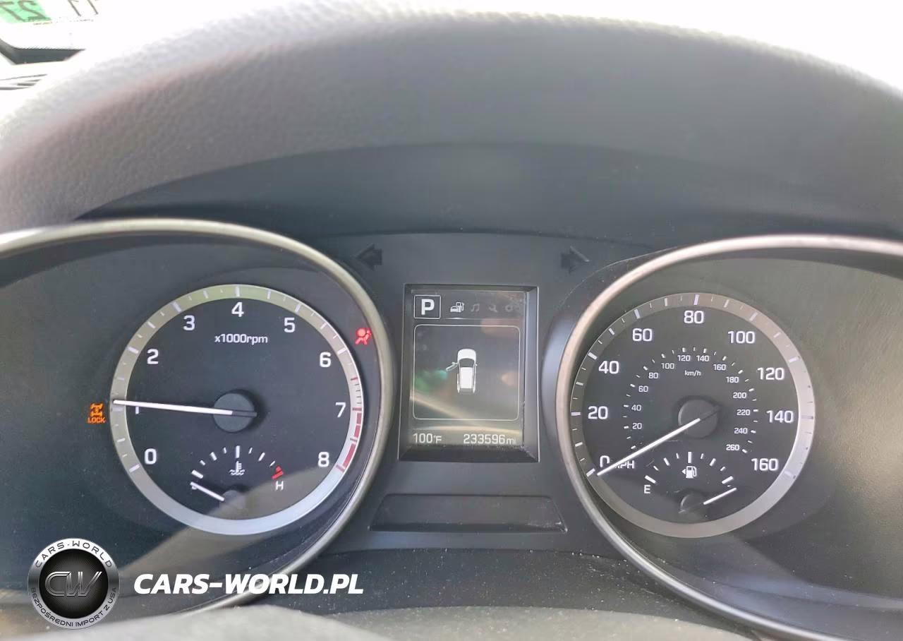 2017 Hyundai Santa Fe Se VIN:KM8SMDHF7HU183944 - 9