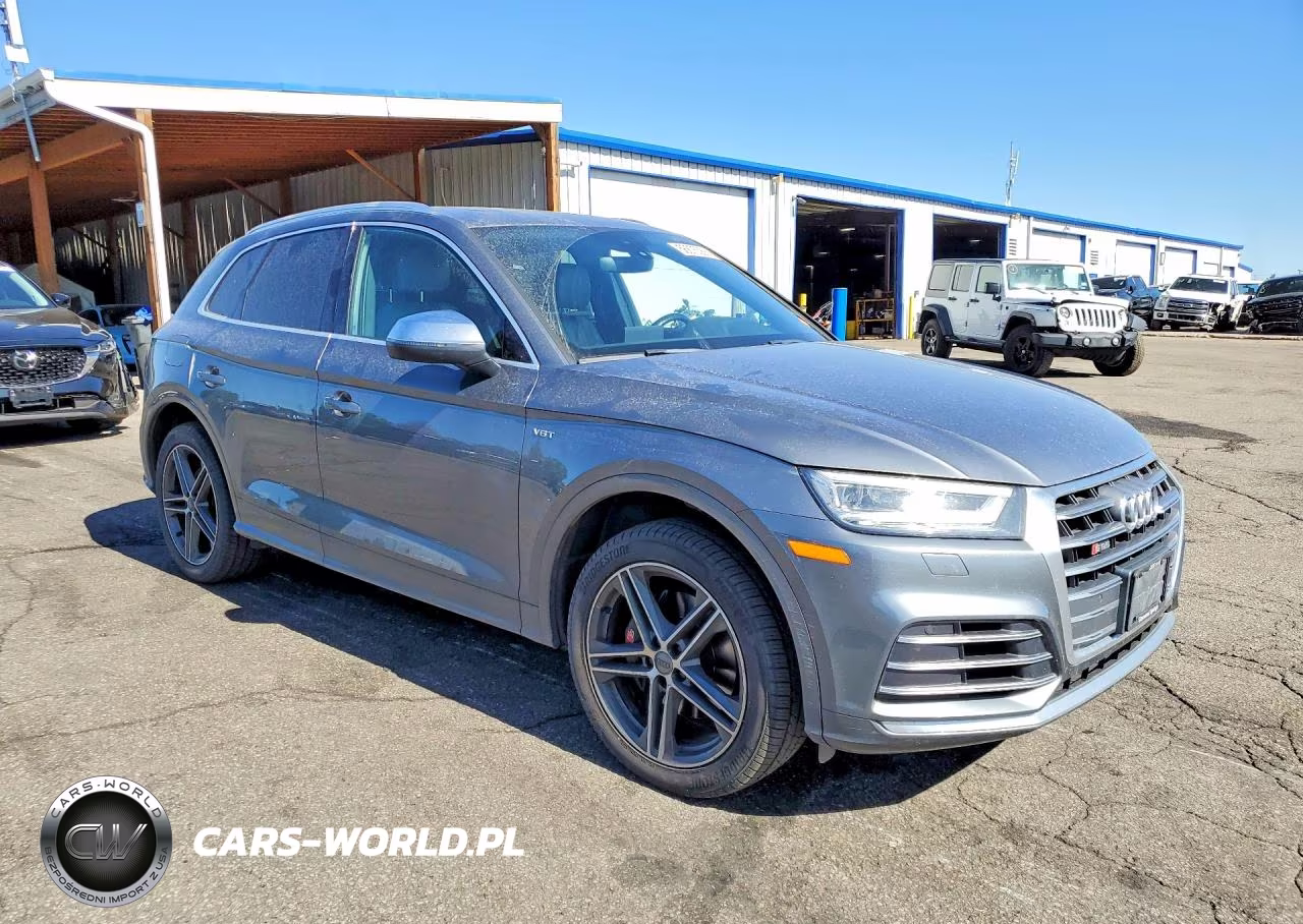2018 Audi Sq5 Premium Plus VIN:WA1A4AFY2J2020603 - 4