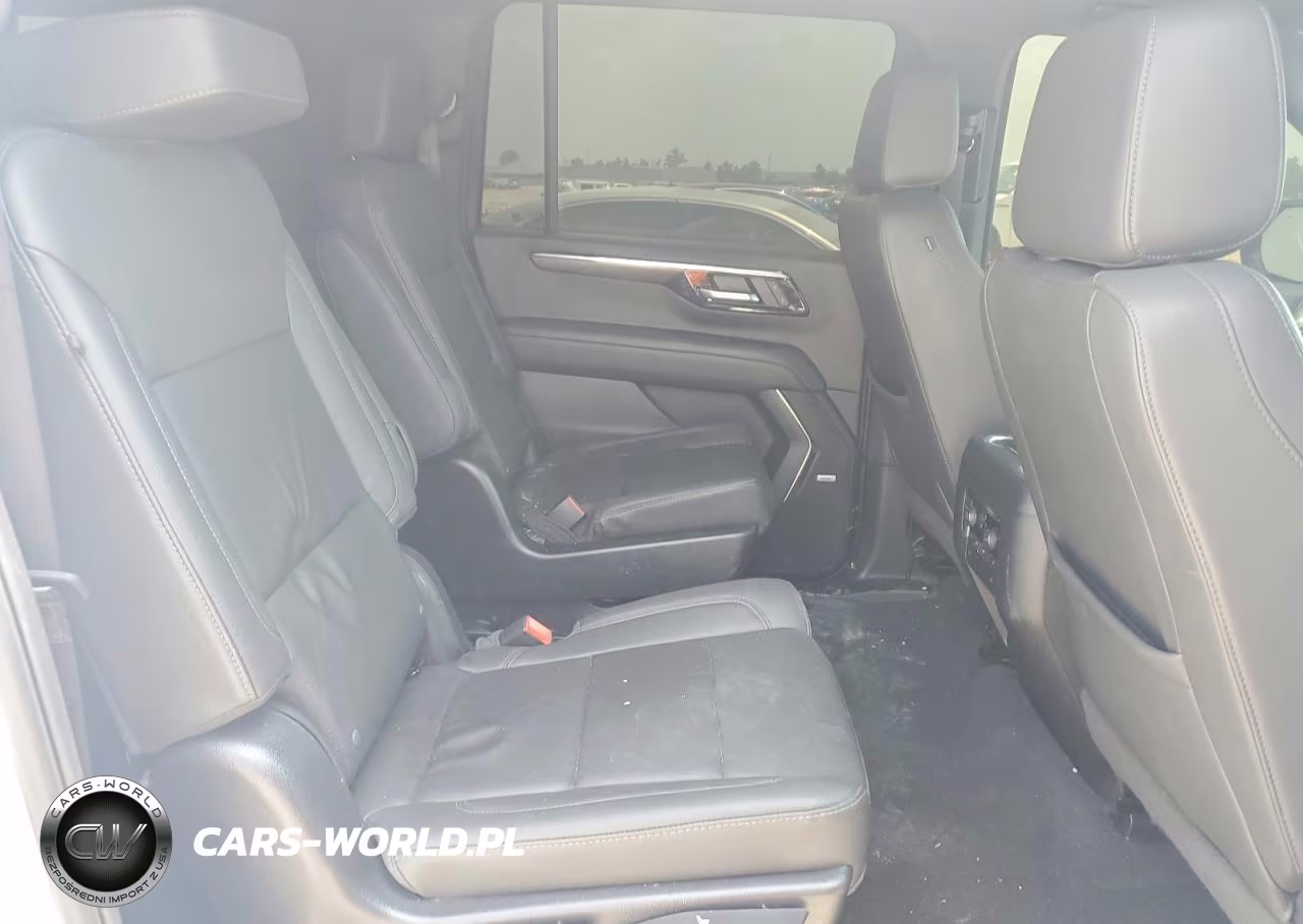 2025 Chevrolet Suburban C1500 Lt VIN:1GNS5CRDXSR107001 - 11