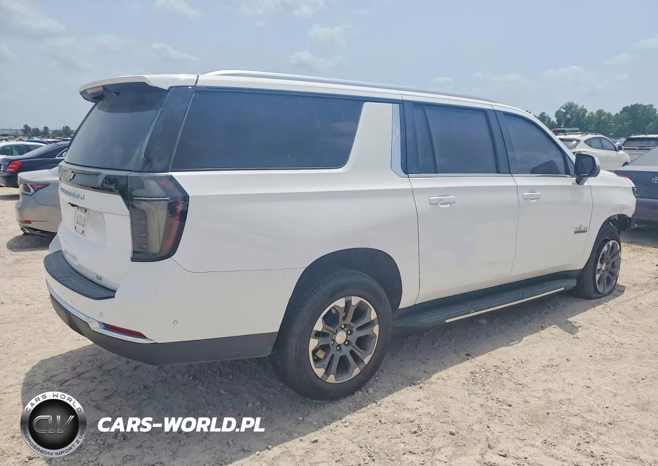 2025 Chevrolet Suburban C1500 Lt VIN:1GNS5CRDXSR107001 - 3