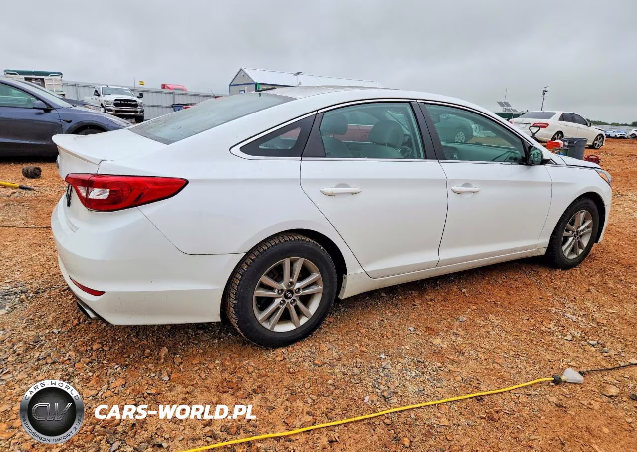 2016 Hyundai Sonata Se VIN:5NPE24AF3GH291682 - 3