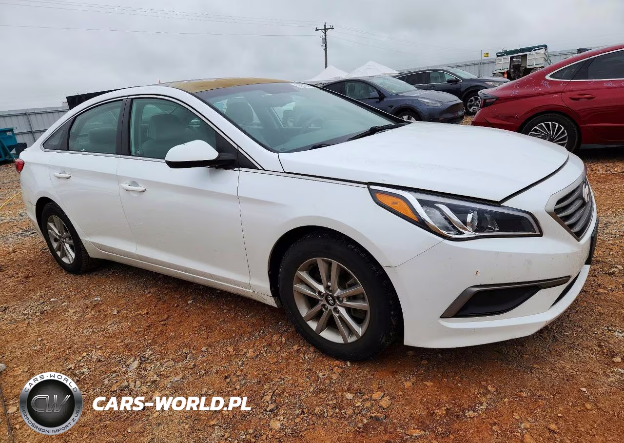 2016 Hyundai Sonata Se VIN:5NPE24AF3GH291682 - 4
