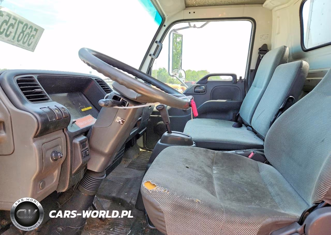 2002 Isuzu Npr Box Truck VIN:4KLC4B1R22J803657 - 7