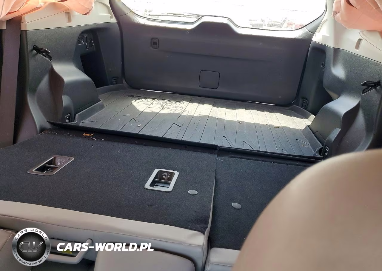 2016 Subaru Forester VIN:JF2SJAVC8GH423825 - 10