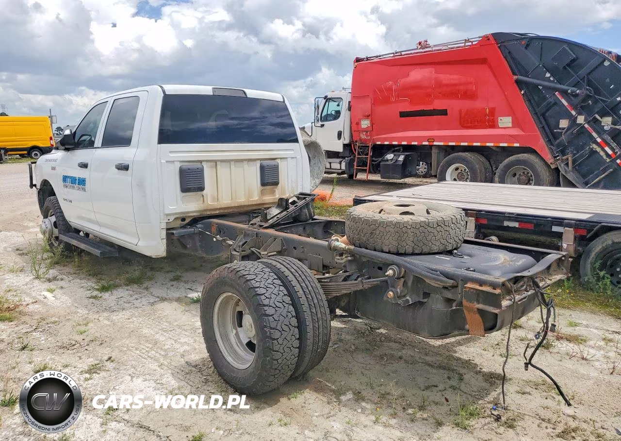 2019 Ram 3500 VIN:3C7WRTCJ3KG606562 - 2