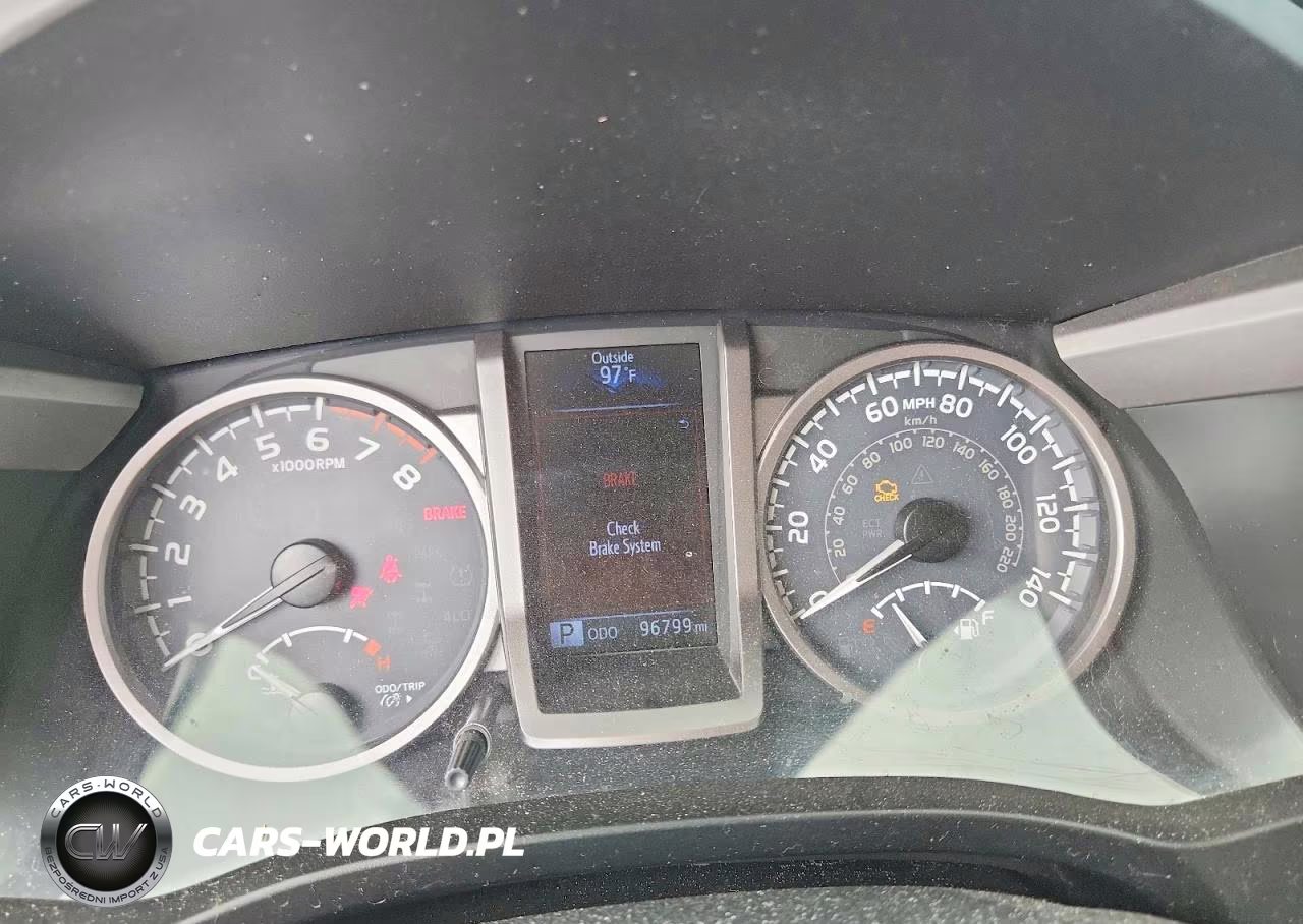 2018 Toyota Tacoma Sr5 V6 VIN:5TFAZ5CN3JX068963 - 9