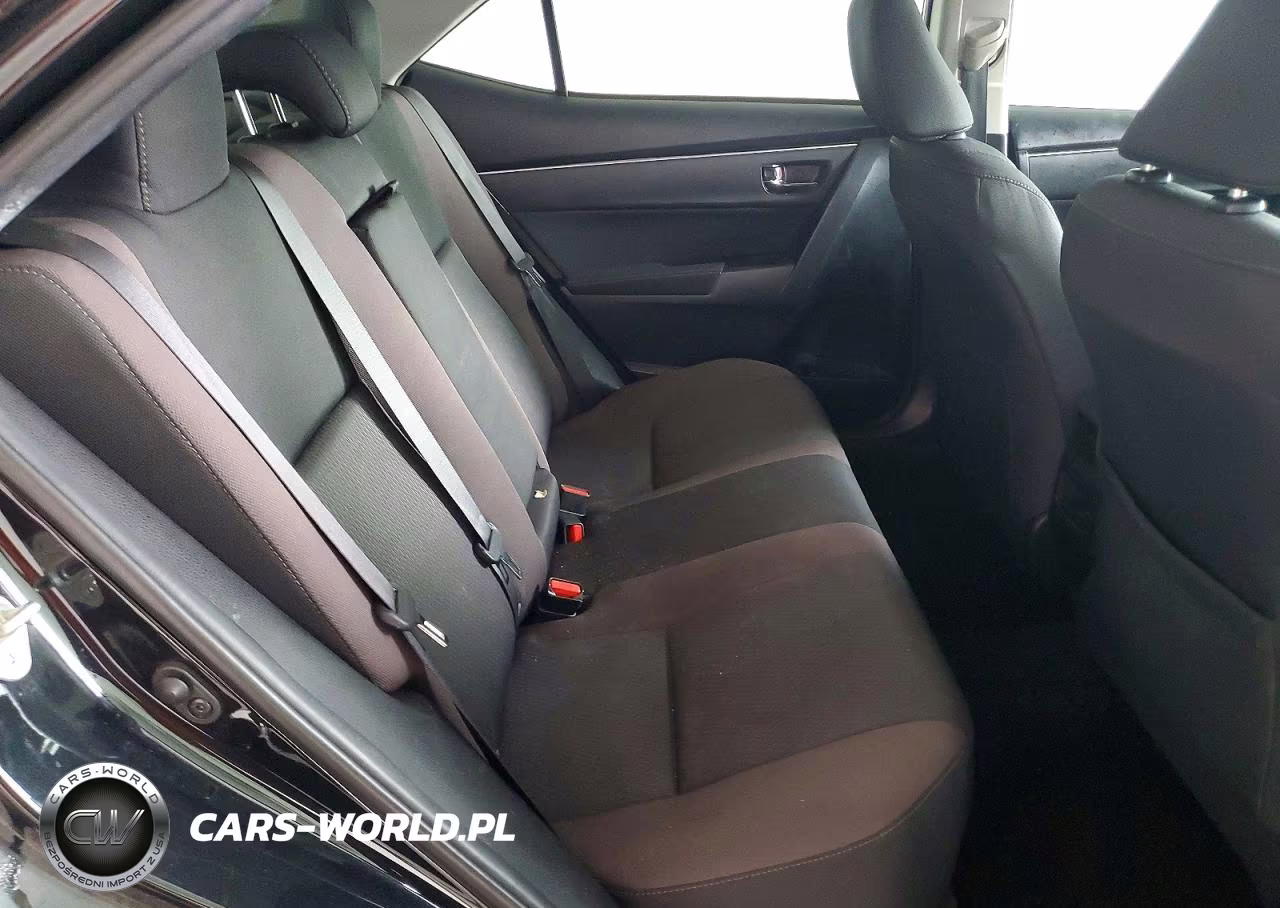 2019 Toyota Corolla Le VIN:5YFBURHE3KP859206 - 10