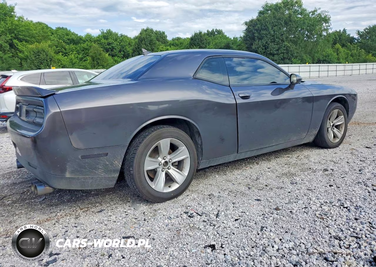 2019 Dodge Challenger Sxt VIN:2C3CDZAG0KH758411 - 3