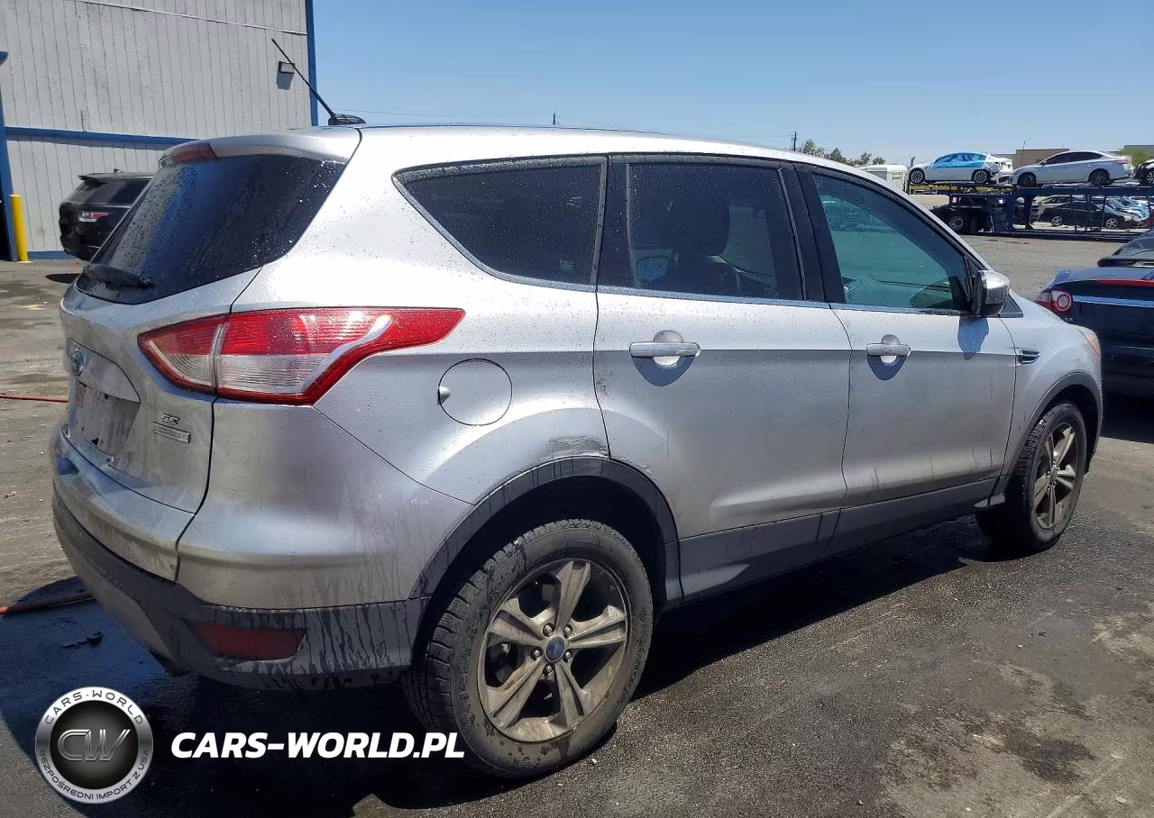 2015 Ford Escape Se VIN:1FMCU0GX2FUB31397 - 3