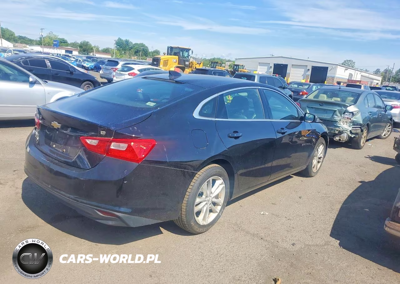 2016 Chevrolet Malibu Lt VIN:1G1ZE5ST5GF169881 - 3