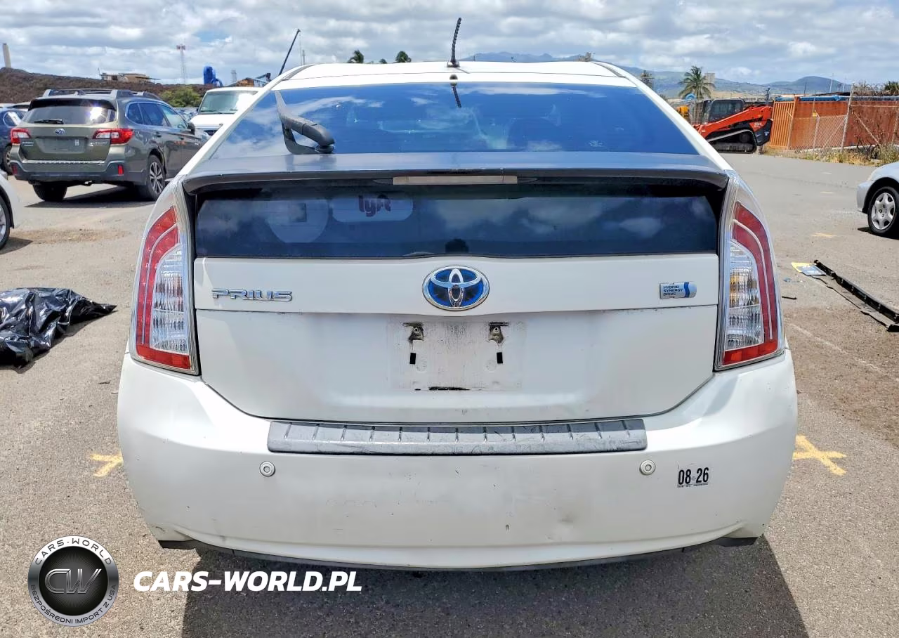 2013 Toyota Prius One VIN:JTDKN3DU9D1707316 - 6