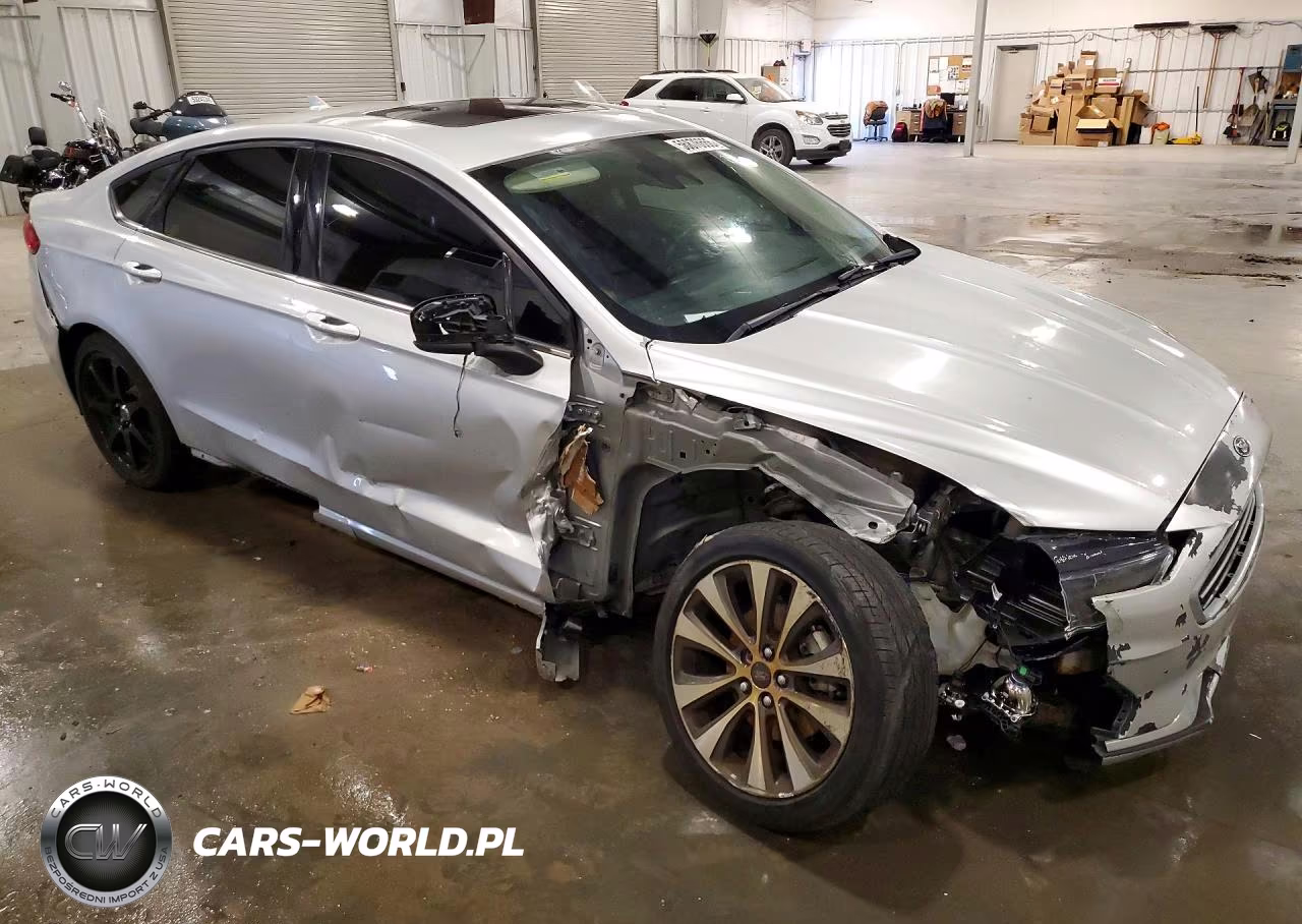 2019 Ford Fusion Se VIN:3FA6P0T98KR254029 - 4