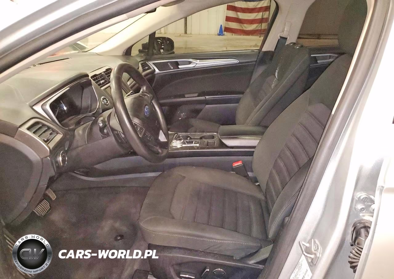 2019 Ford Fusion Se VIN:3FA6P0T98KR254029 - 7