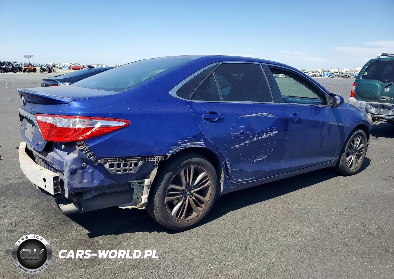 2015 Toyota Camry Se VIN:4T1BF1FK9FU892316 - 3