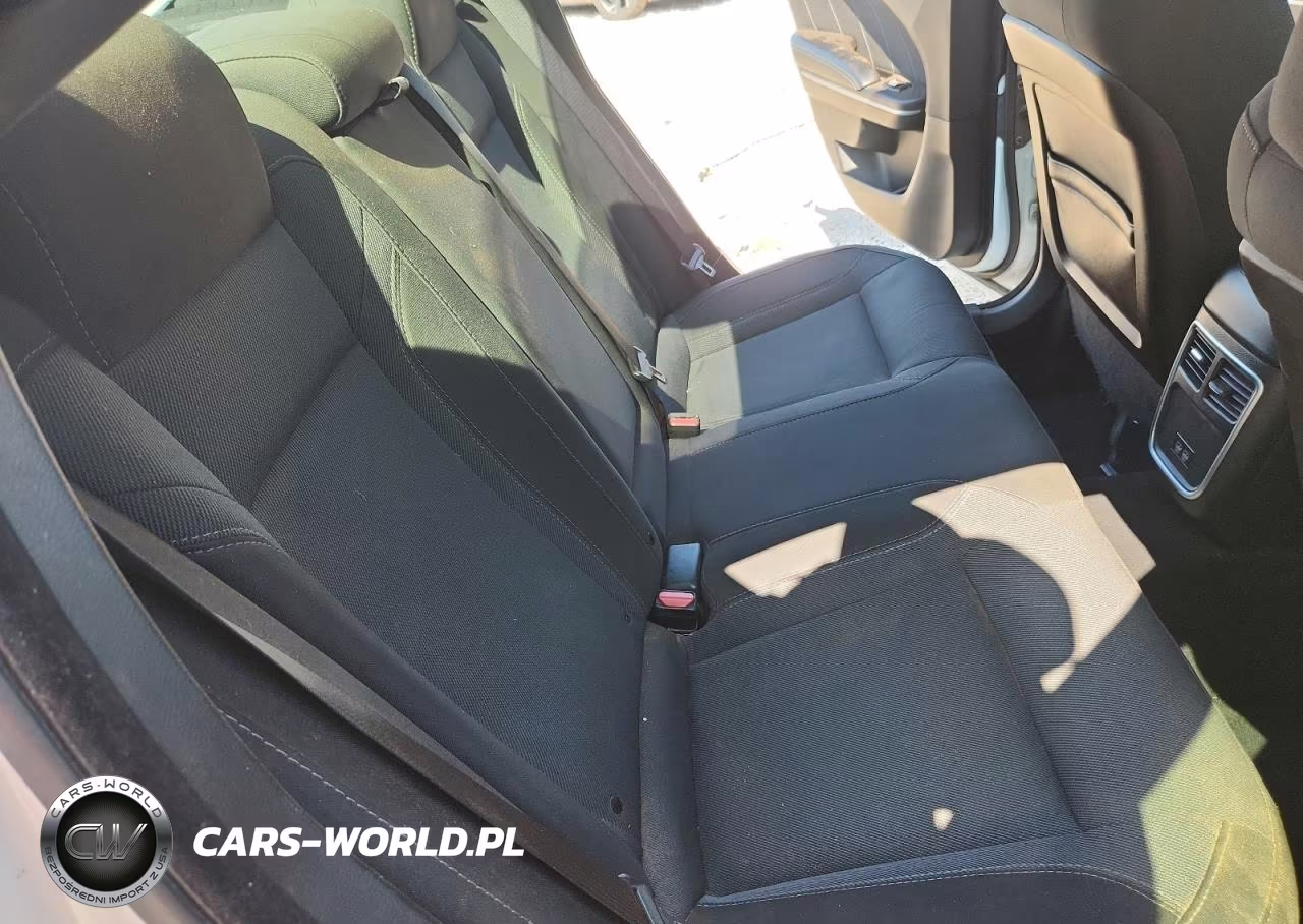 2019 Dodge Charger Sxt VIN:2C3CDXBG5KH721082 - 10