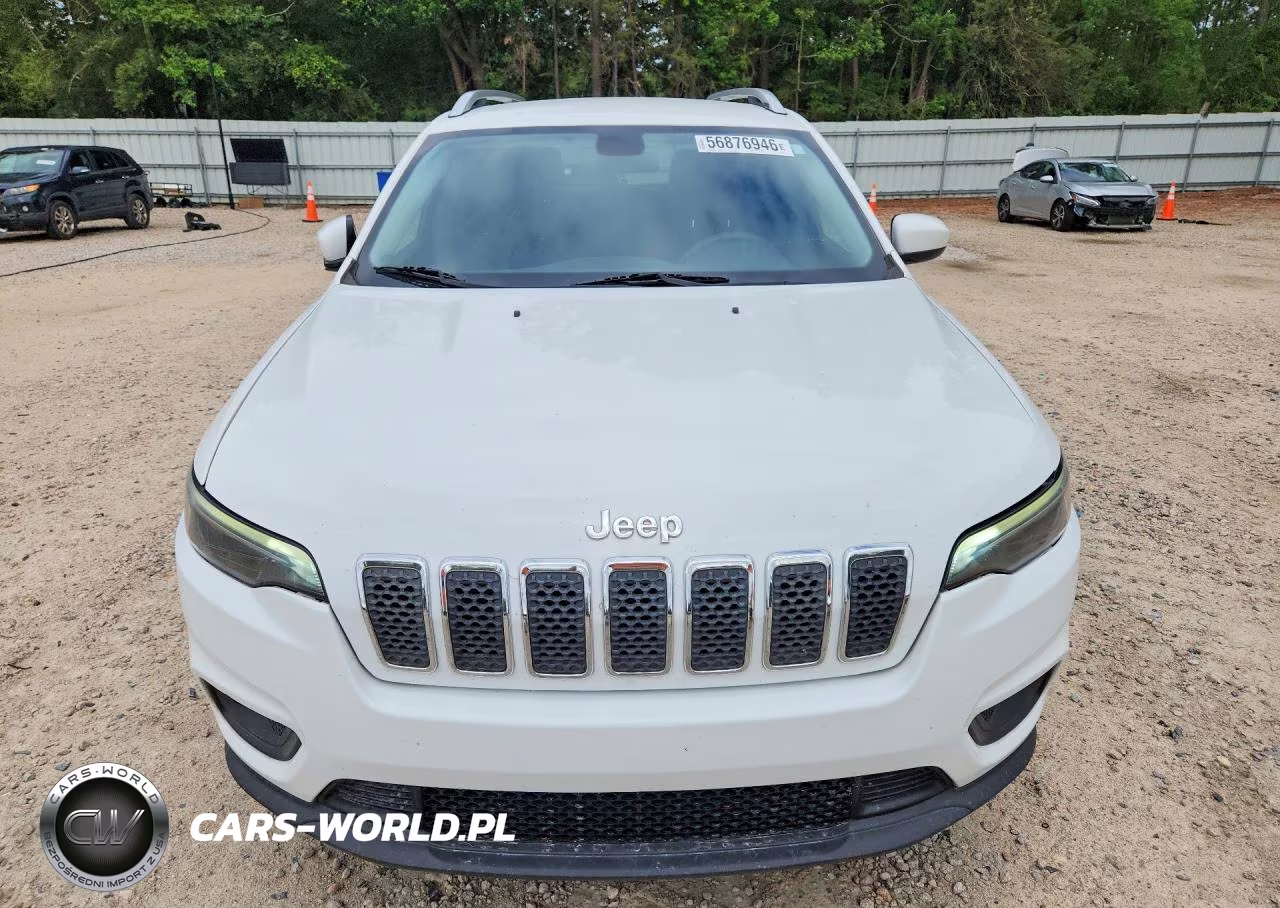 2019 Jeep Cherokee Latitude VIN:1C4PJLCB7KD114518 - 5