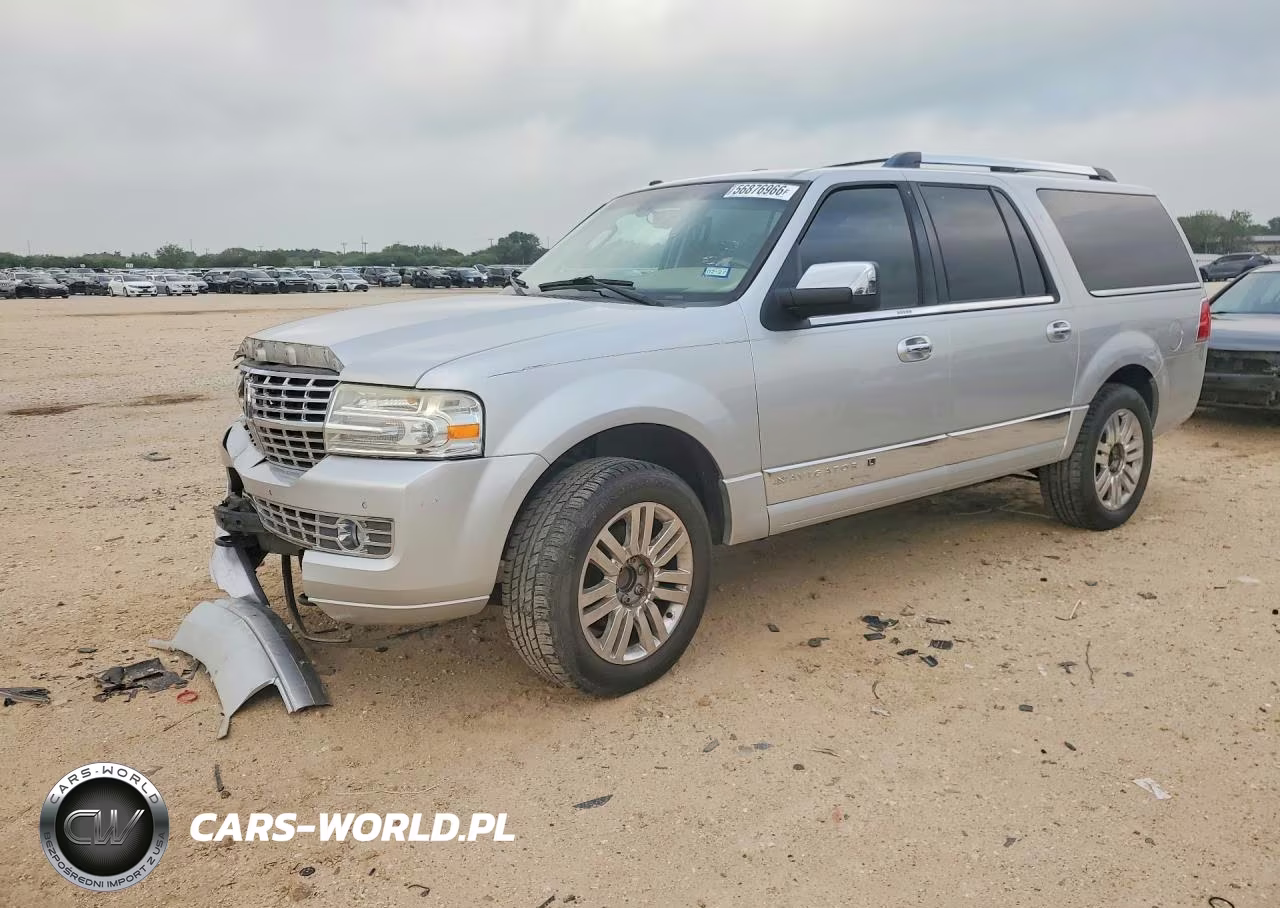 2012 Lincoln Navigator L